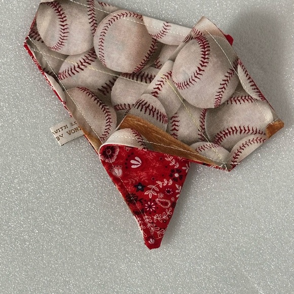 Handmade Stylish Pet Critter Capes - Picture 9 of 16